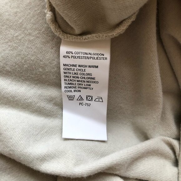 Vintage  G.H. Bass& Co. Long Sleeve Crew Neck Mens 2XLg Beige with Grey Stripe - Picture 6 of 8